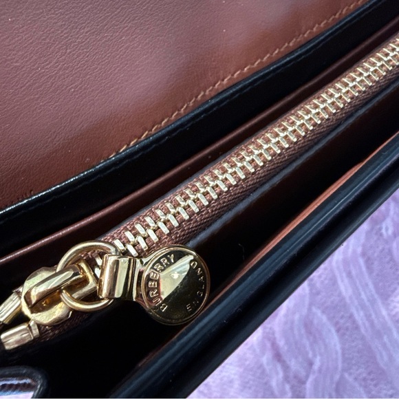 Burberry TB Monogram long Wallet. - Picture 9 of 14